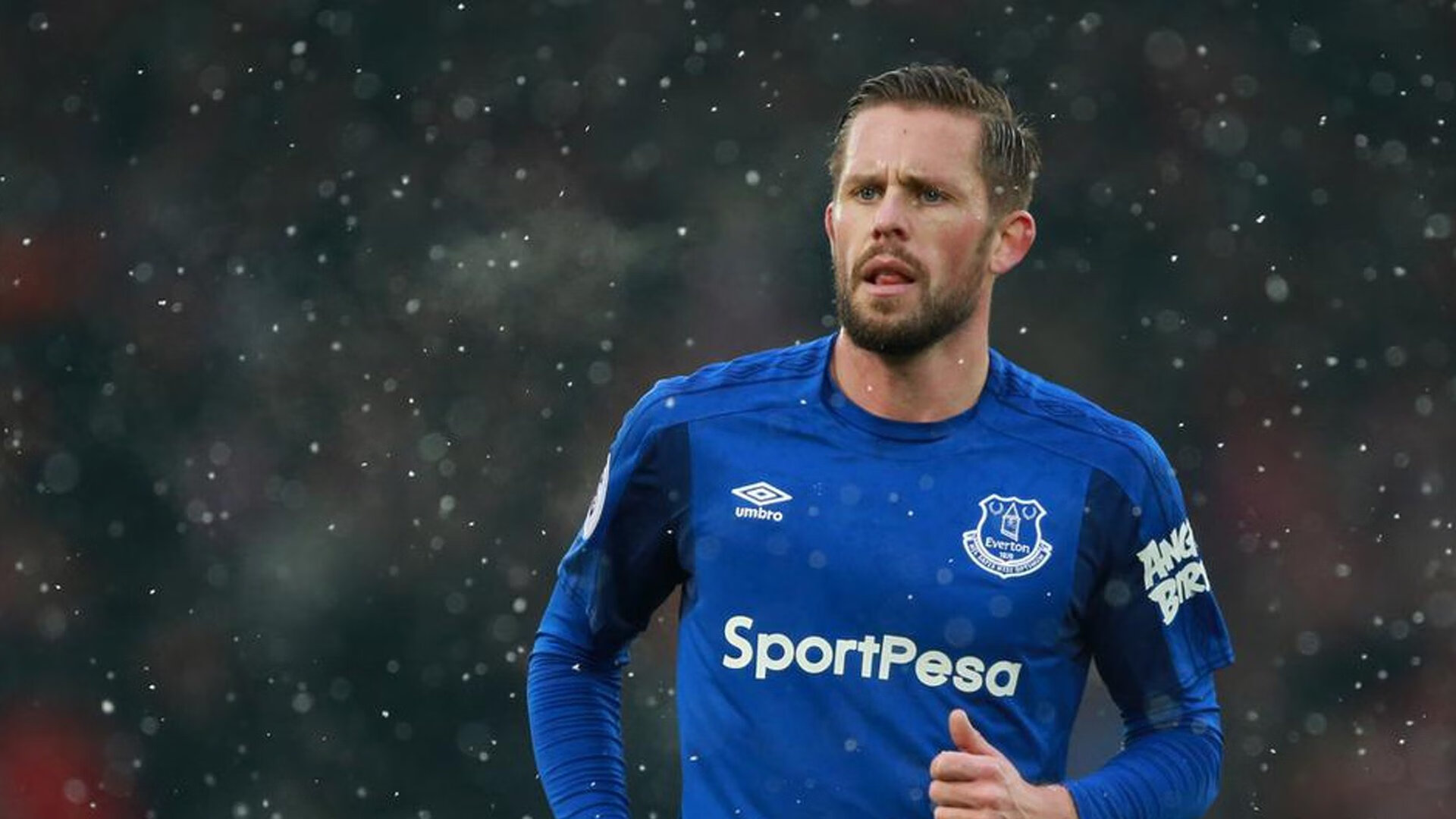 “马科斯·梅特罗：阿根廷美洲狮队的硬汉，未来必定绽放光彩”